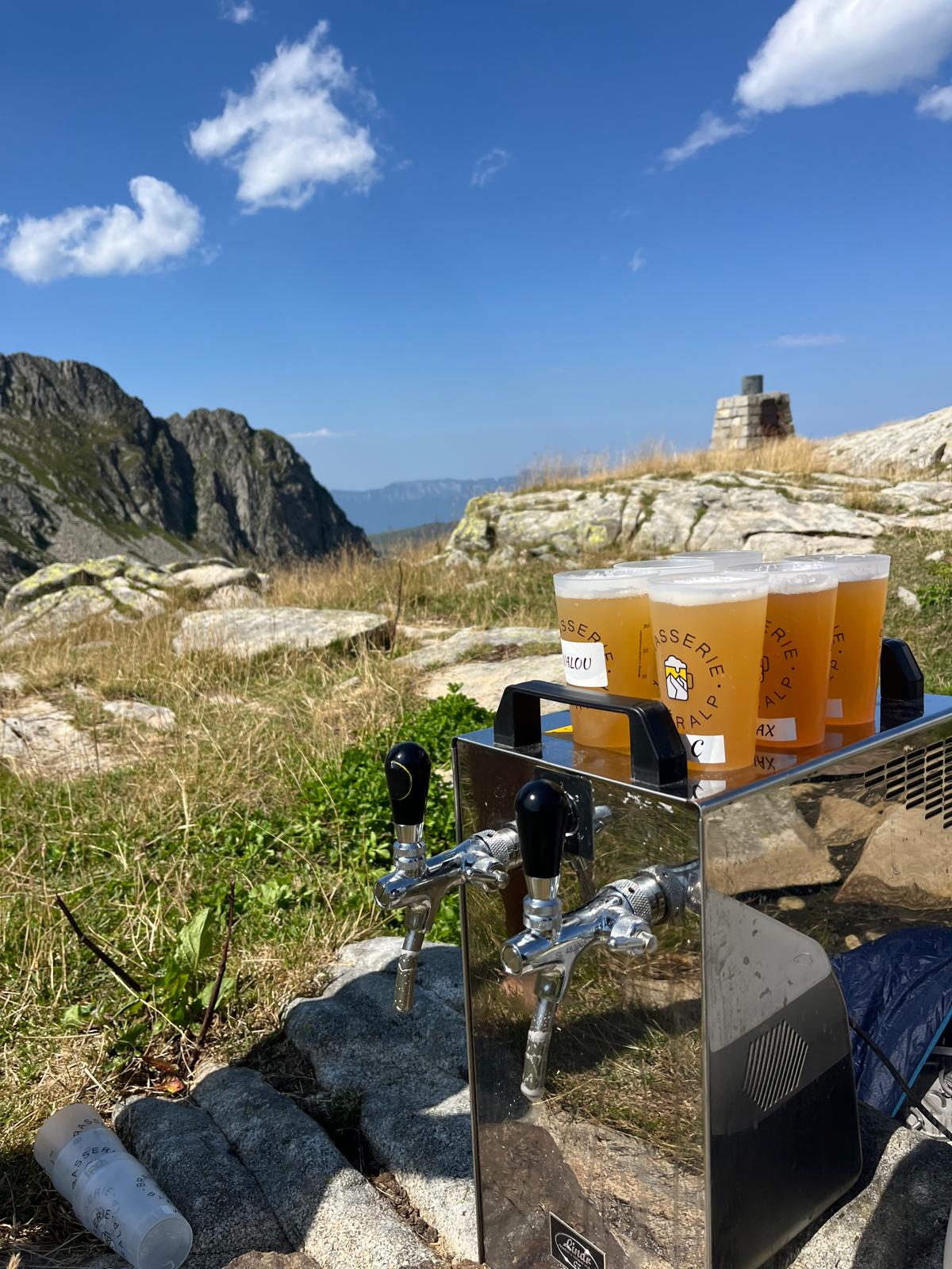 Quelle bière rafraîchit vraiment ? (Le guide de survie de l'été)
